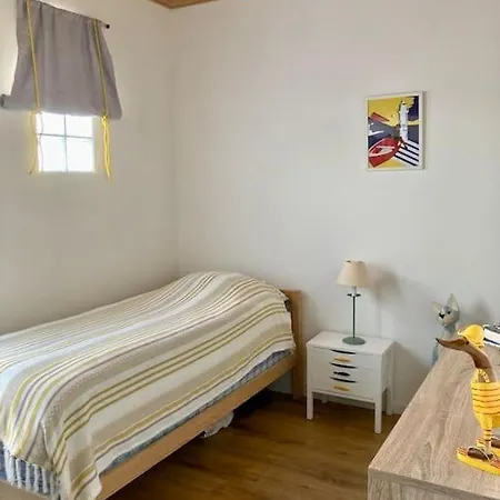 Maison Pêcheur Centre Gilles Croix De Vie Avec Ménage Et Draps Inclus Hébergement de vacances Saint-Gilles-Croix-de-Vie