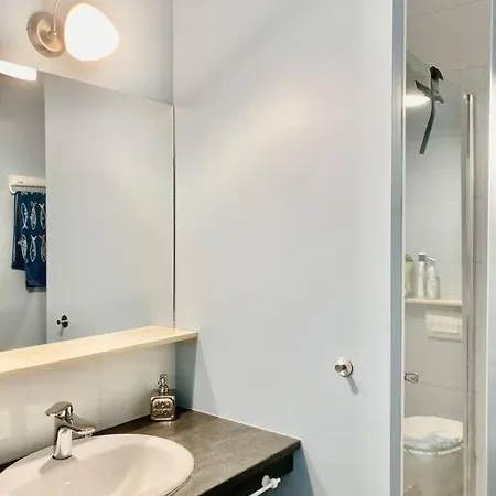 Maison Pêcheur Centre Gilles Croix De Vie Avec Ménage Et Draps Inclus Saint-Gilles-Croix-de-Vie