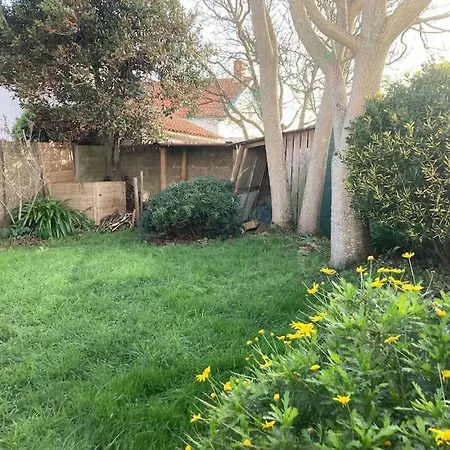 Maison Pecheur Centre Gilles Croix De Vie Avec Menage Et Draps Inclus Saint-Gilles-Croix-de-Vie