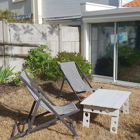 Hébergement de vacances Maison Pêcheur Centre Gilles Croix De Vie Avec Ménage Et Draps Inclus *