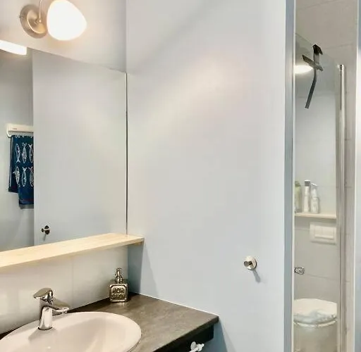 Maison Pecheur Centre Gilles Croix De Vie Avec Menage Et Draps Inclus Saint-Gilles-Croix-de-Vie